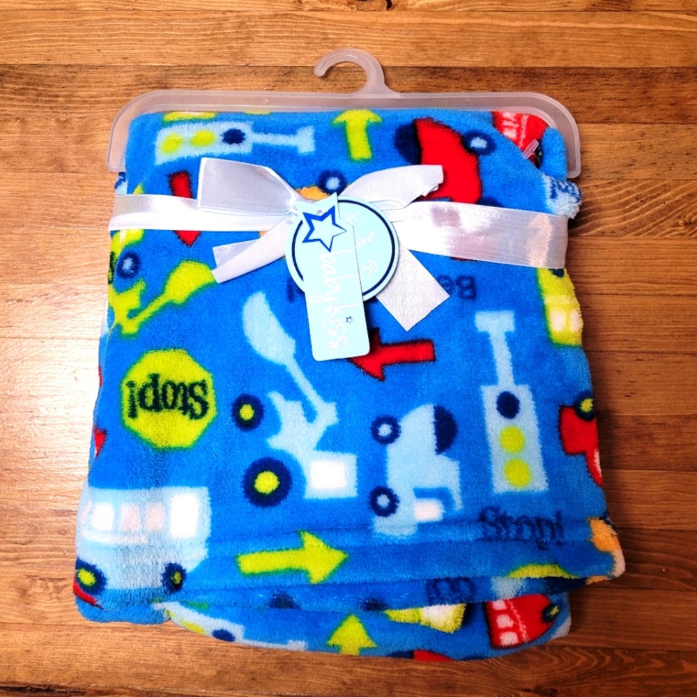 NWT Plush baby blanket